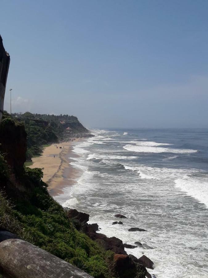 Karthik Villa Varkala Extérieur photo